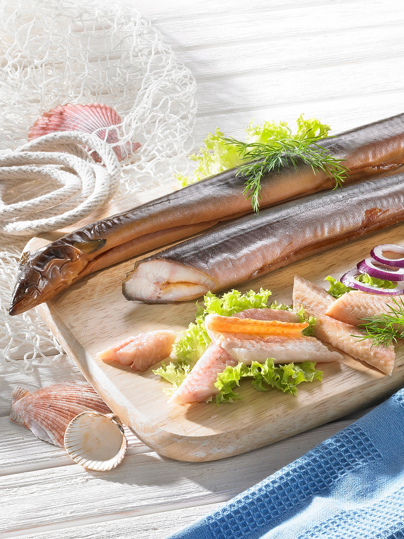 Ganzer Räucheraal, 250 g Ganzer Räucheraal, 250 g