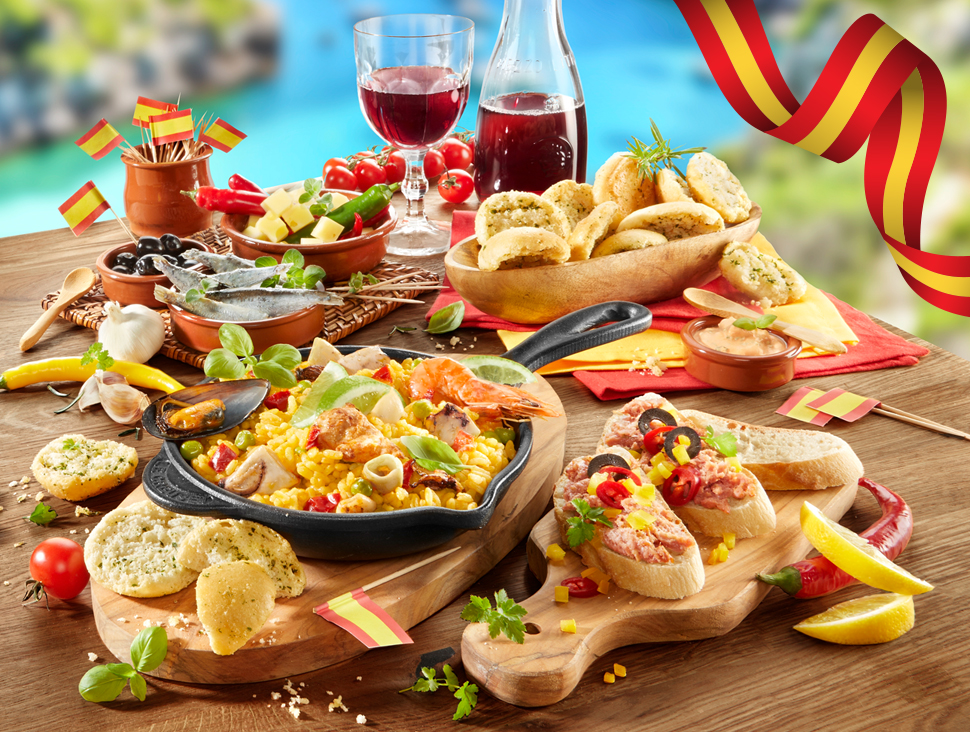 Spanische Tapas, Paella und Wein für mediterrane Genussmomente