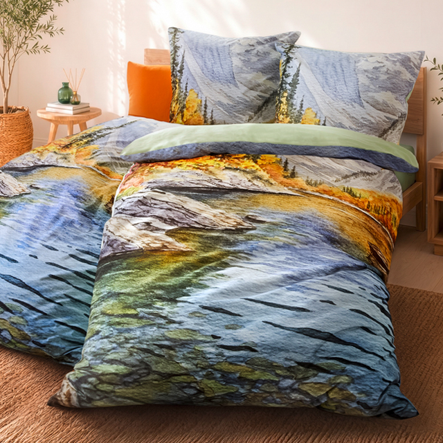 Bettwäsche mit Berglandschaft und Herbstfarben