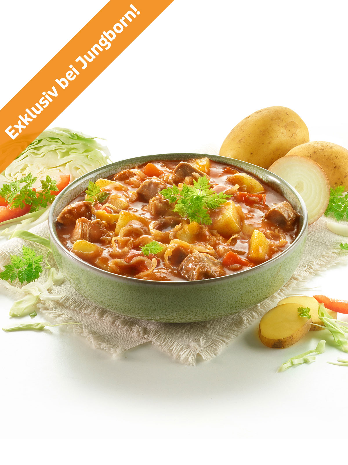 Gulasch mit Sauerkraut & Kartoffeln