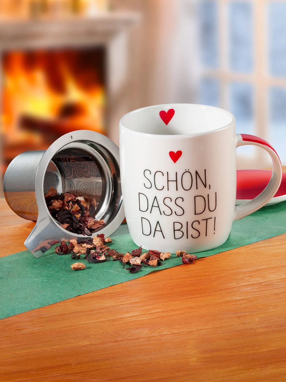 Tee-Becher mit Sieb