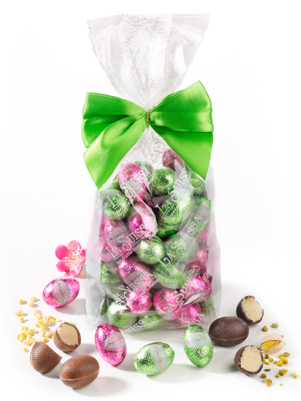 Pistazien- und Mandelcreme-Eier