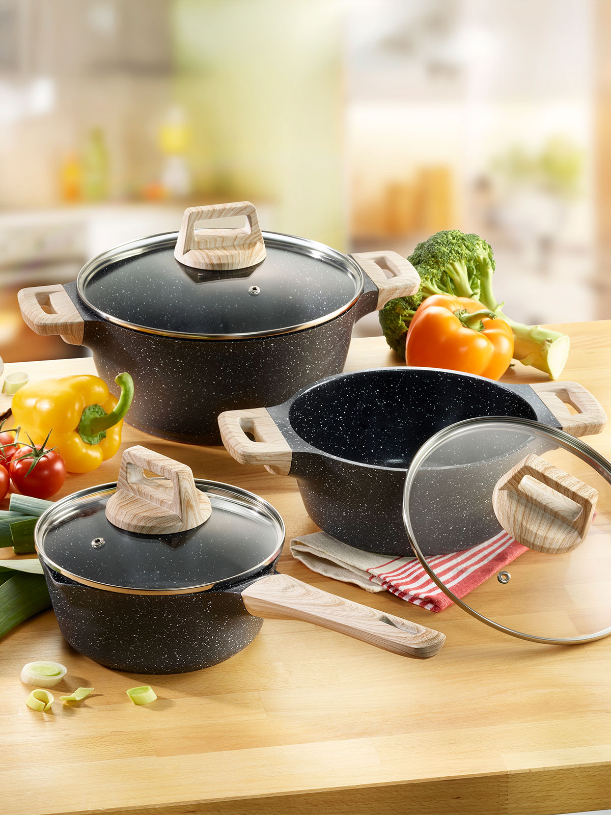 Kochtopf-Set „Essential“ Kochtopf-Set „Essential“