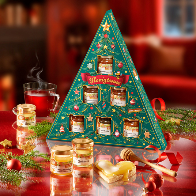 Honigtanne mit kleinen Honiggläsern als Weihnachtsgeschenkidee