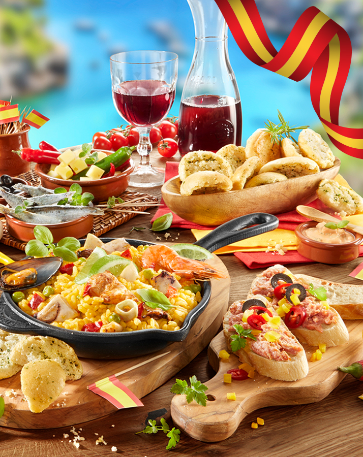 Spanische Tapas, Paella und Wein für mediterrane Genussmomente